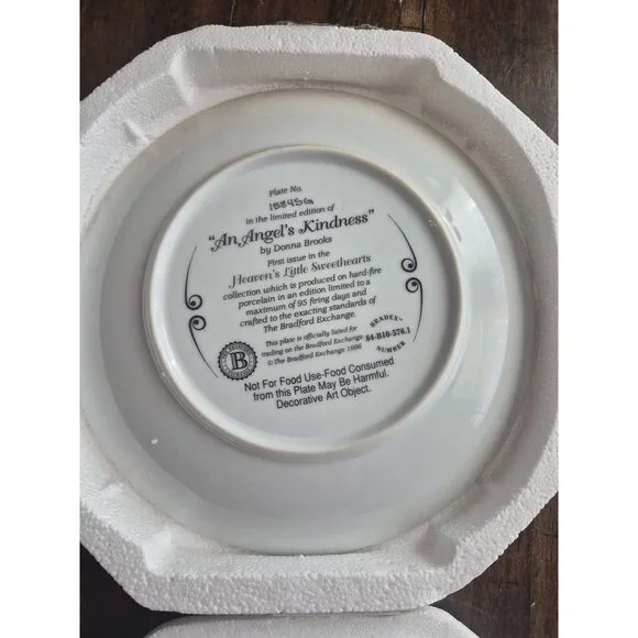 An Angels Kindness Collector Plate By Donna Brooks - Picture 2 of 4